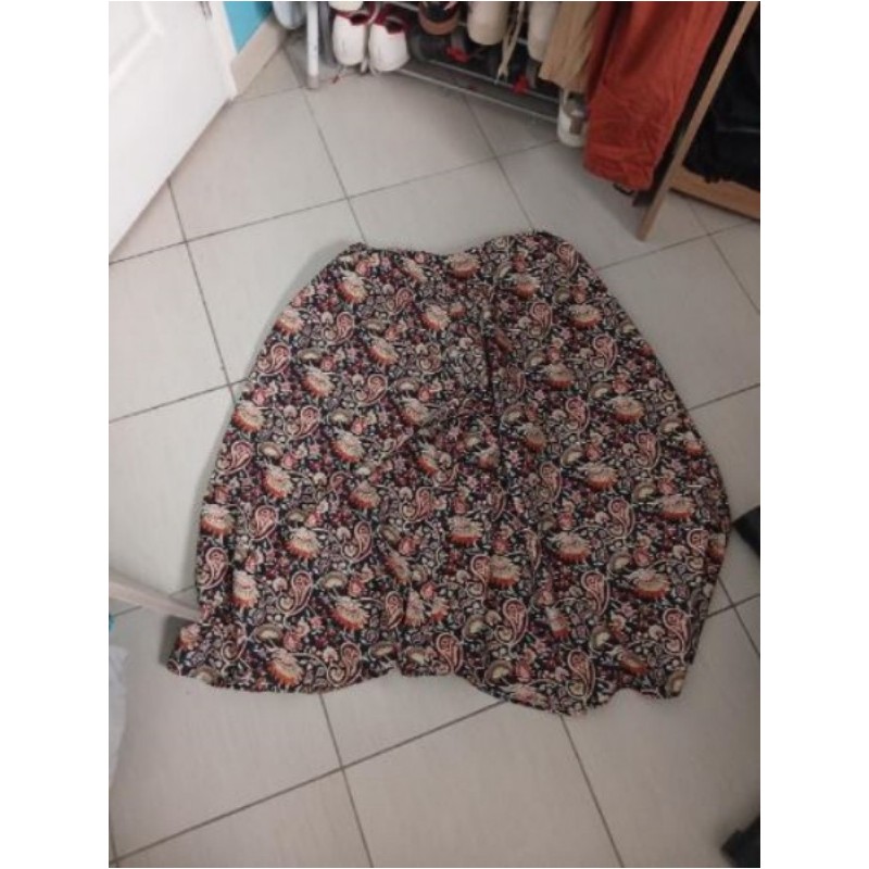 Jupe longue bariolé noire taille xl 