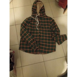 Veste   verte à carreaux...