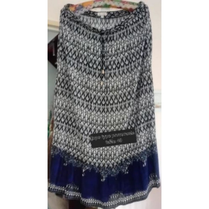 Jupe type provençale taille élastique. Taille 40 