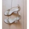 Chaussures ouvertes blanches taille 38 