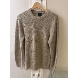 Pull beige T36