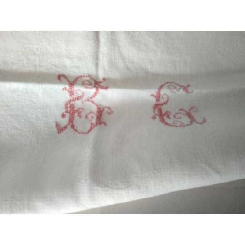 Nappe brodé 1,30x1,30