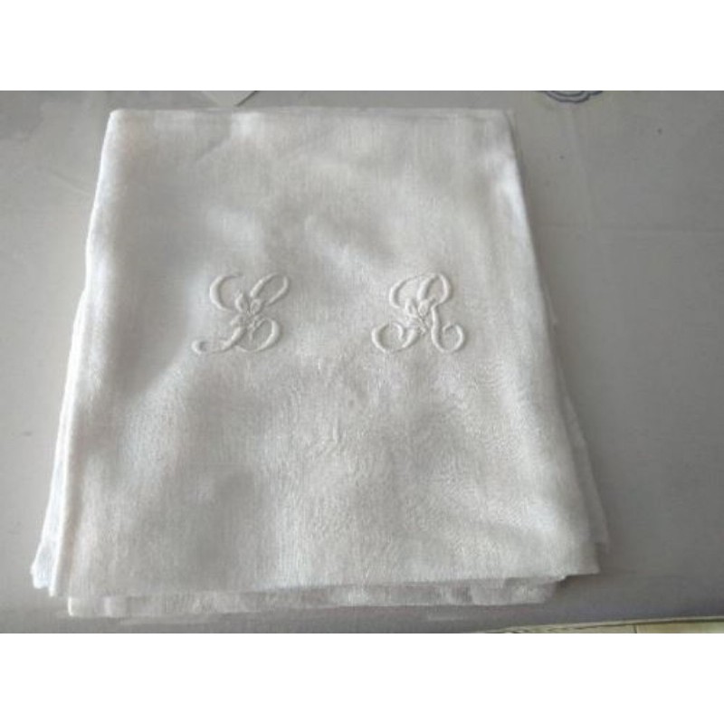 Lot de 7 torchons ancien avec des initiales brodé 59x66