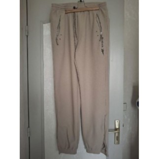 PANTALON DE JOGGING...