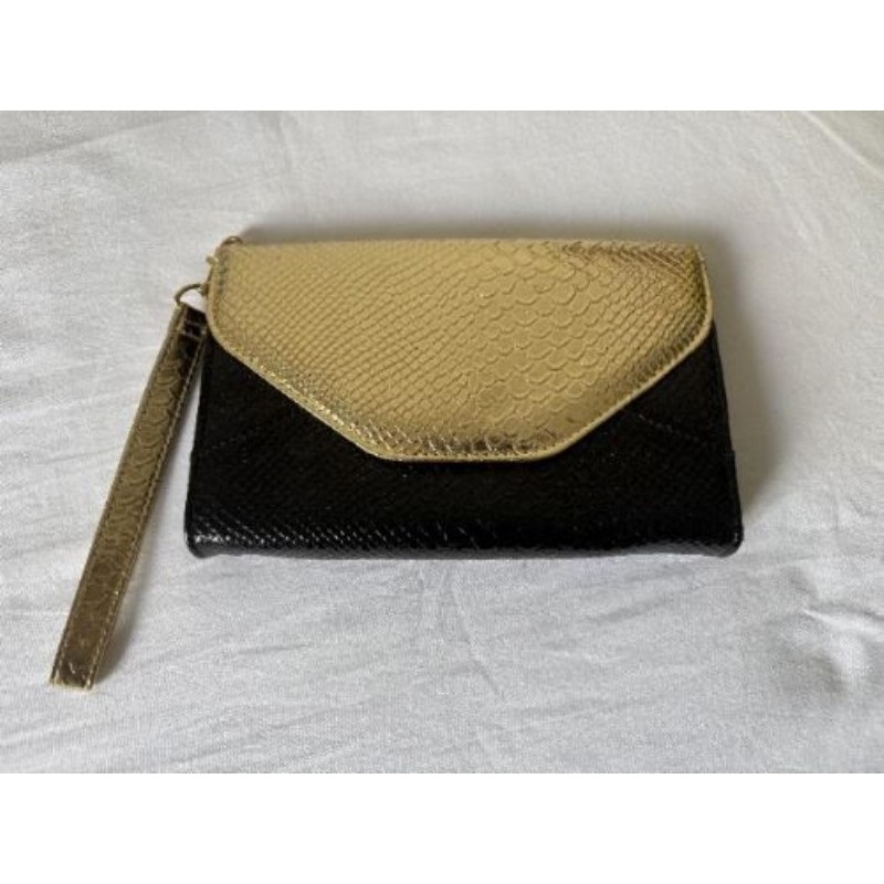Pochette de soirée noir et doré
