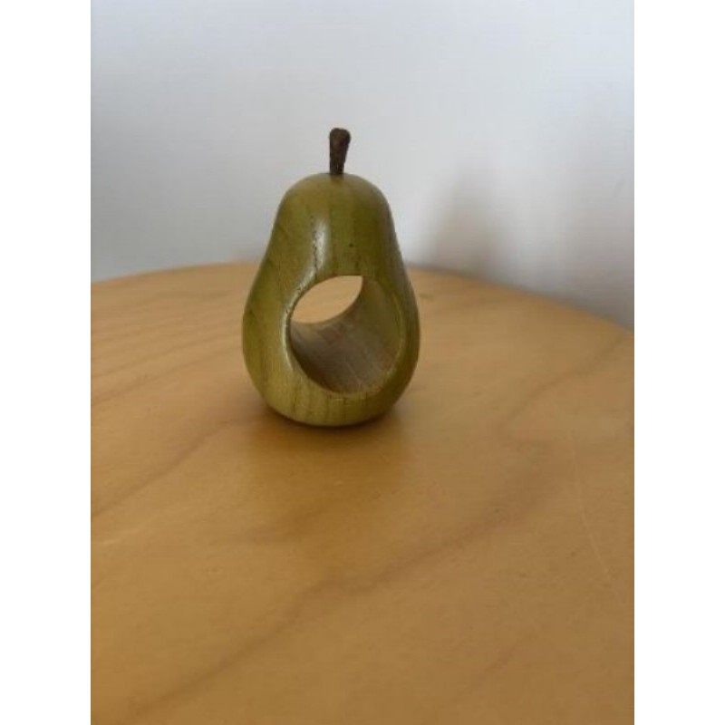 Poire en bois