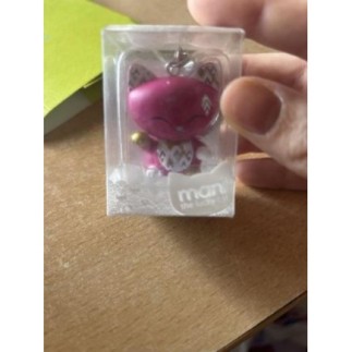 Petit chat porte clé rose 