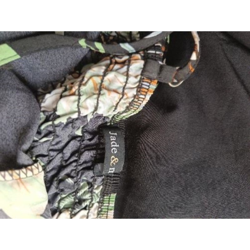 Robe JADE&ME noir à fleur taille L 