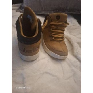 Chaussure Timberland pr enfant Taille 30 