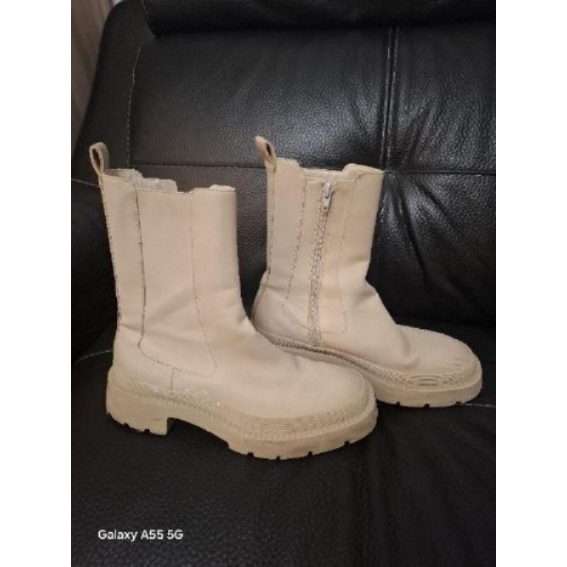 Botte beige ZARA taille 38 