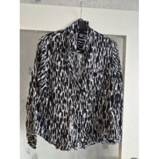 Chemise imprimé noir et...