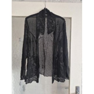 Chemise voile et broderie...