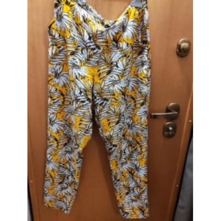 Pantalon Fluide fleurie...