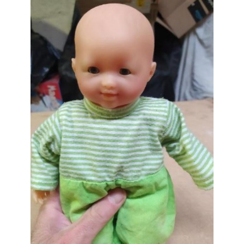 Petit Poupon Vert Charmant