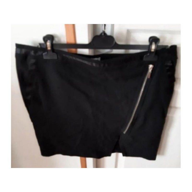 Jupe courte noire T44