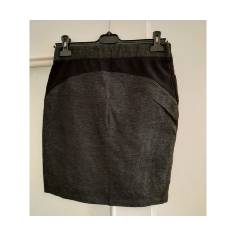 Jupe stretch grise cache cache T40