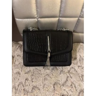 Sac à main noir carré 