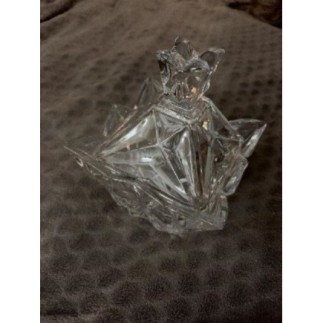 Petit récipient en verre...