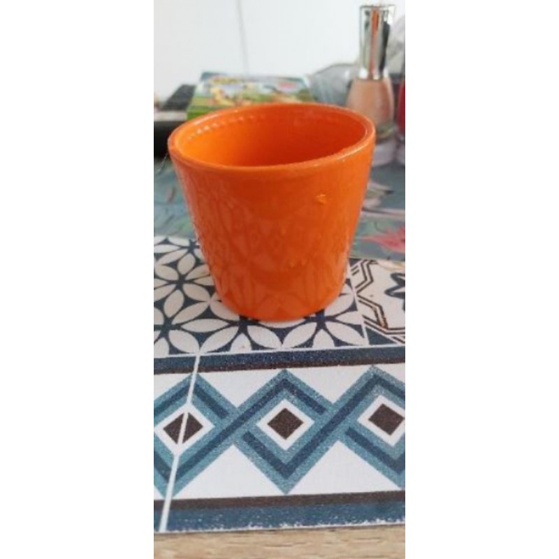 Petit pot pour plante 