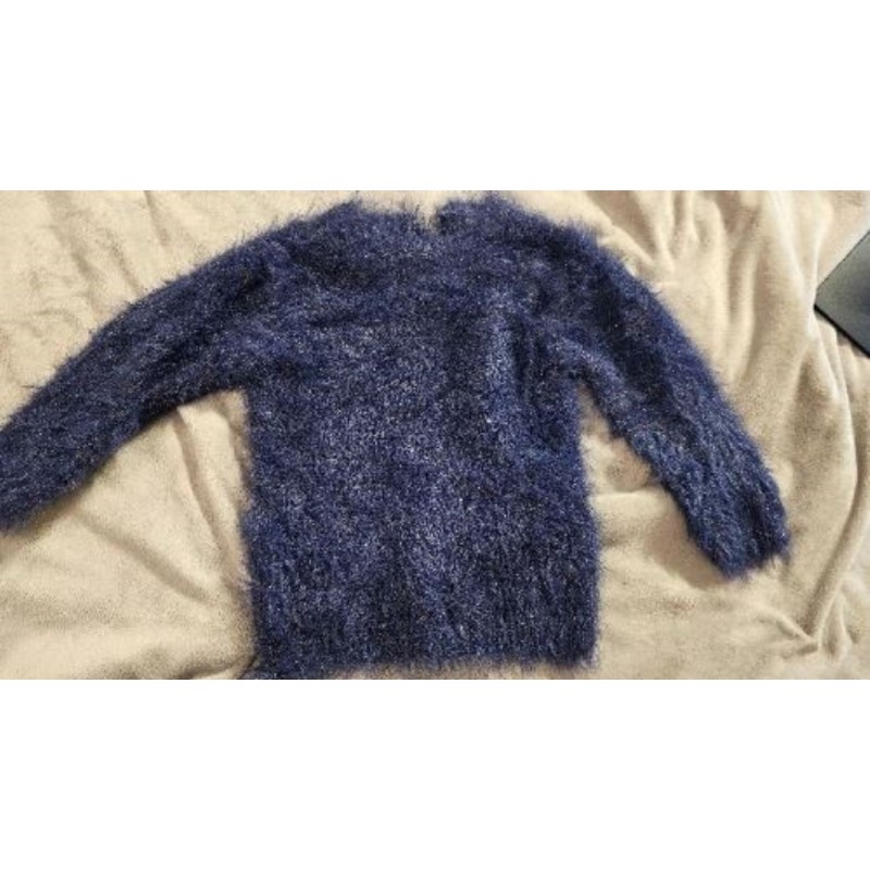 Pull poils longs bleu et violet Kiabi 3 ans