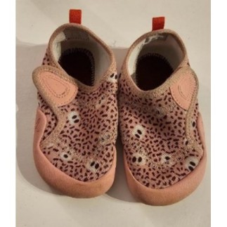 Chaussons souples Decathlon...