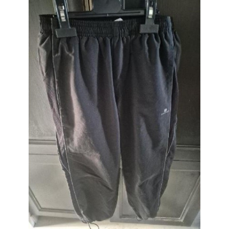 Survet Decathlon garçon 10ans noir