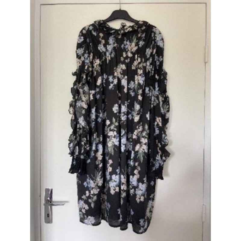 Robe noir fleurs H&M taille L