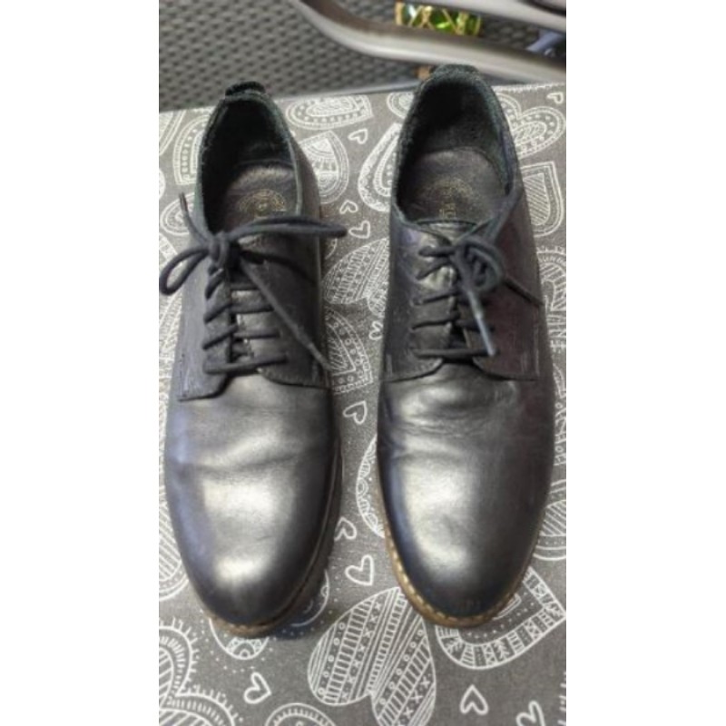 Chaussures tout cuir Ruvel T39