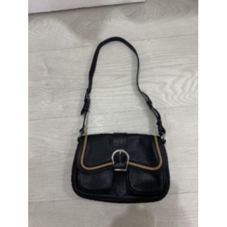 Sac mango 100% cuir noir...