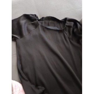 Haut en soie mango noir...