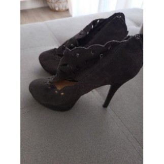 Talon noir taille 37