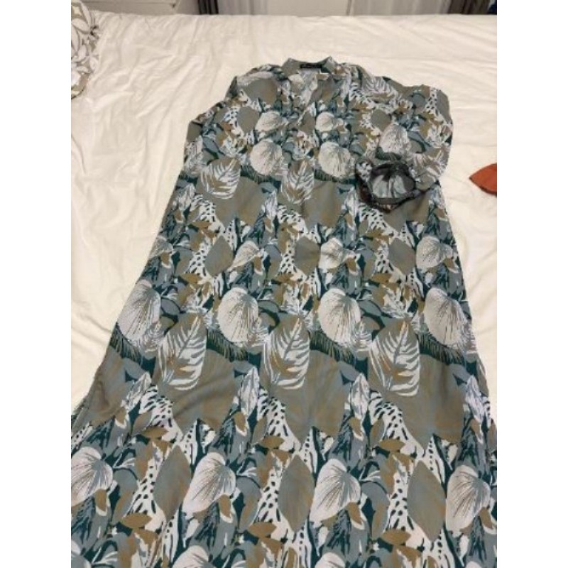 Robe été longue ouverture sur les côtés 