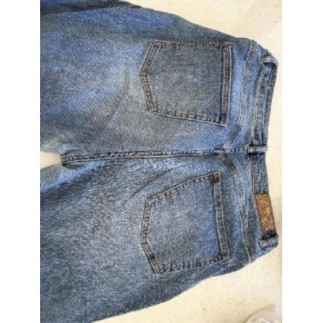 Jean taille 32(42) AMISU 