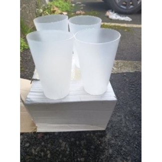 Lot de 4 verres Plastique 
