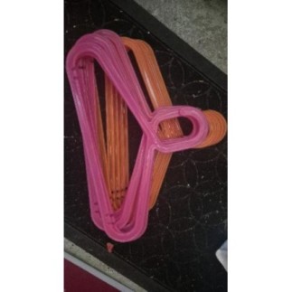 Lot 12 cintres roses et...