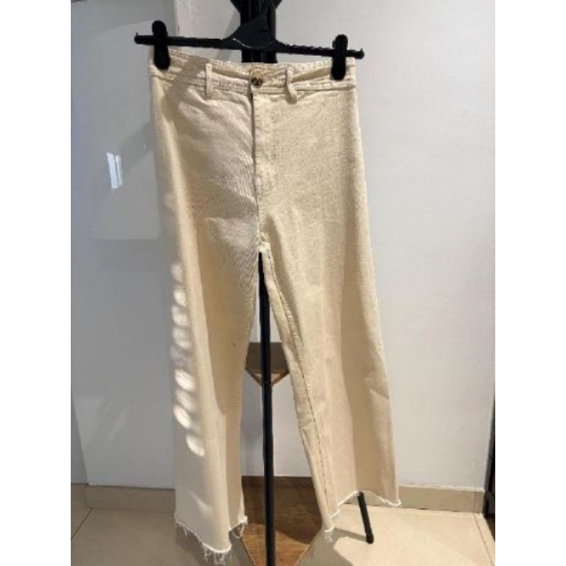 Jean femme STRADIVARIUS T.38