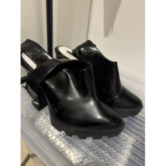 Sandales à talon t38