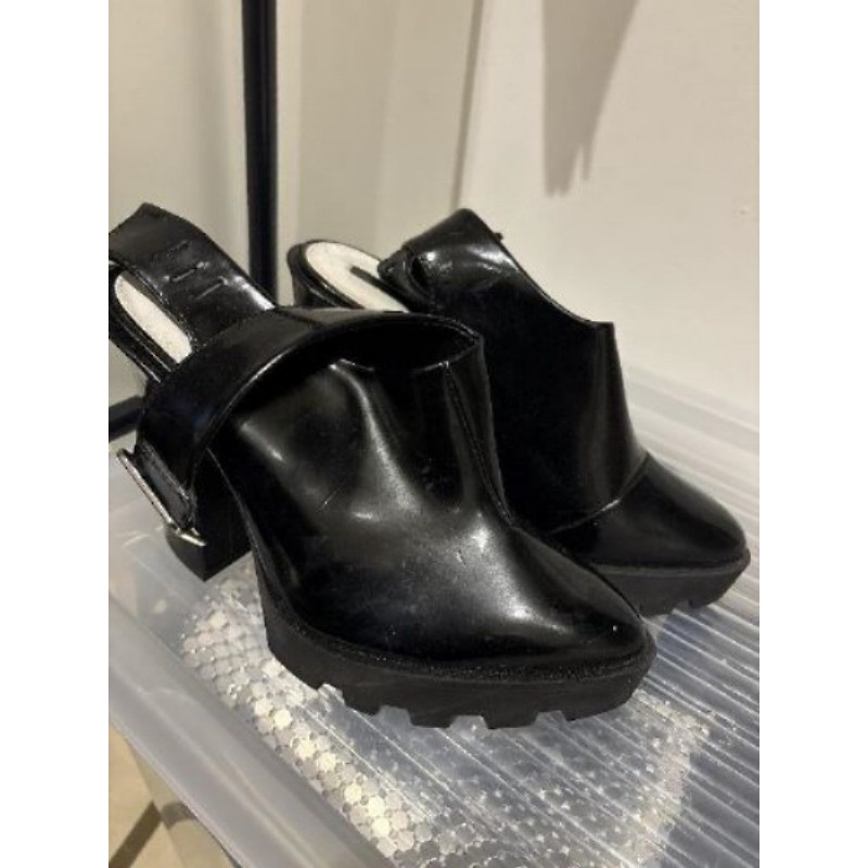 Sandales à talon t38