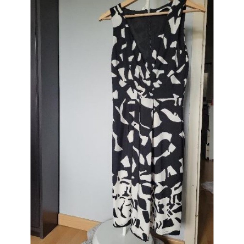 Robe noire habillée imprimé géométrique Taiille S/M