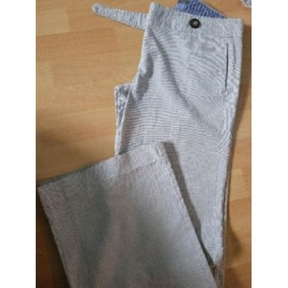 Pantalon gris marque GAP...