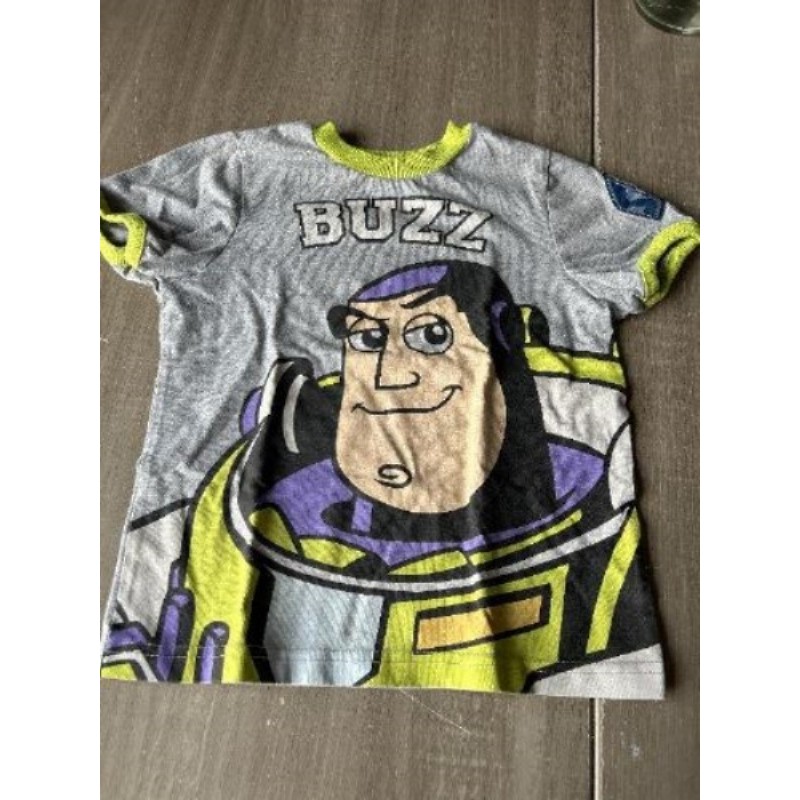 T shirt buzz taille 4 ans 