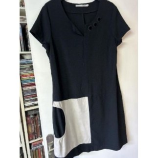 Robe noire/ beige 44