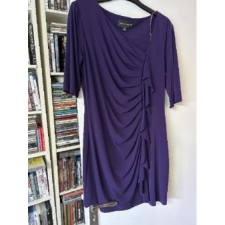 Robe ok taille aubergine...