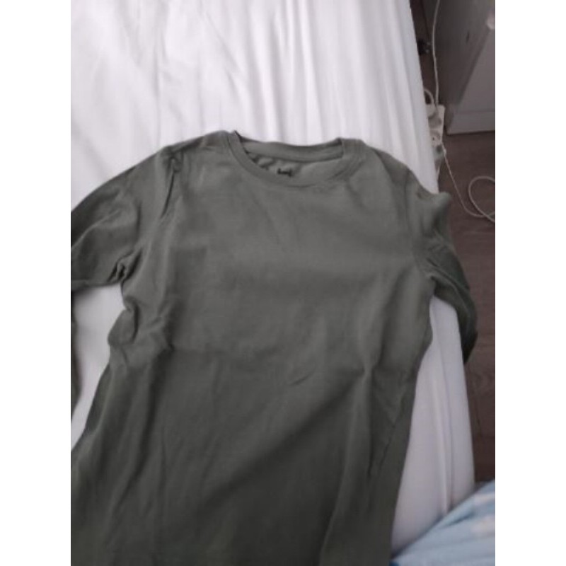 Tee shirt vert 4 ans 