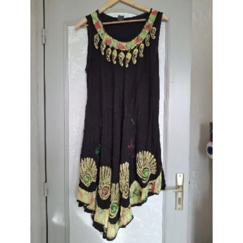 ROBE NOIRE ET COLOREE"MEHAK"TAILLE U