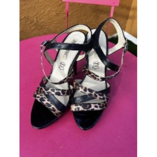 Chaussures noires d’été...