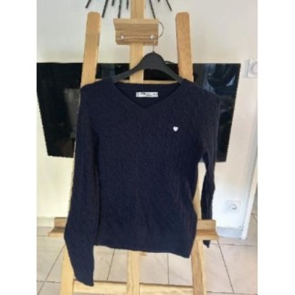 pull bleu marine New Yorker...