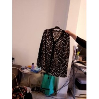 Chemisier dentelle à pois...