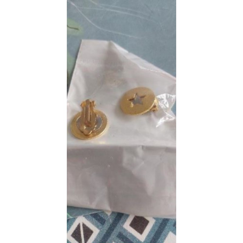 Boucle d'oreille à clip