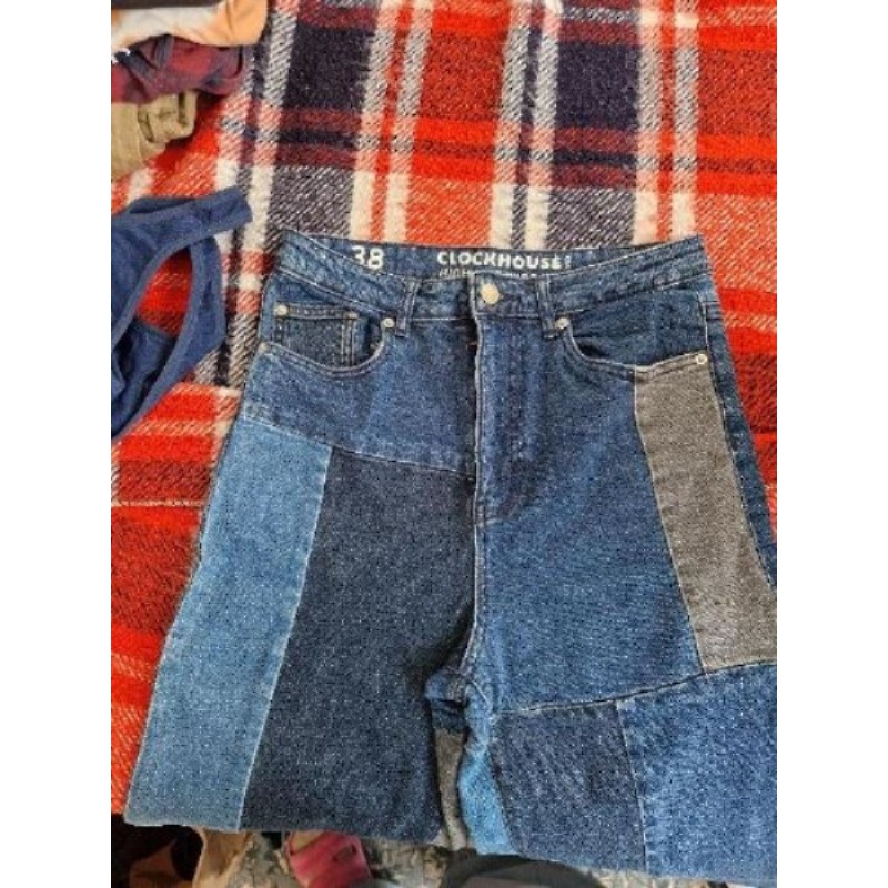 Jean Clockhouse 38